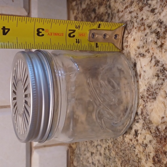 Set of 4 Glass Potpourri Containers - Picture 5 of 7